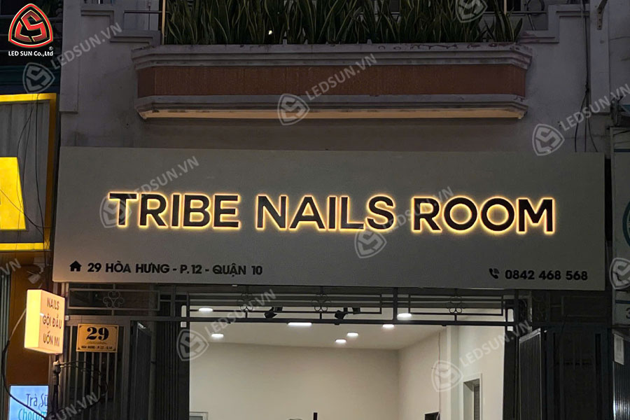 bảng hiệu tiệm nail