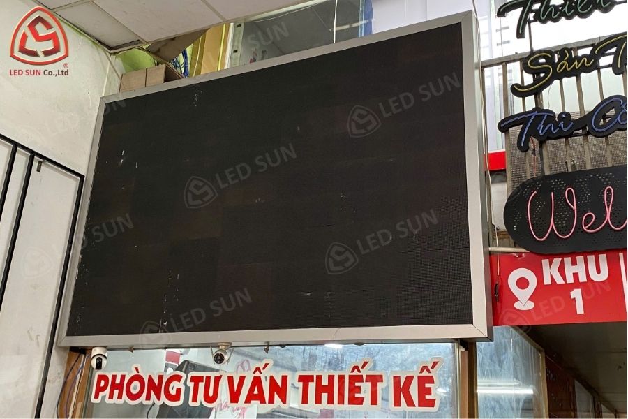 Màn hình LED P3 trong nhà lắp đặt tại xưởng Led Sun