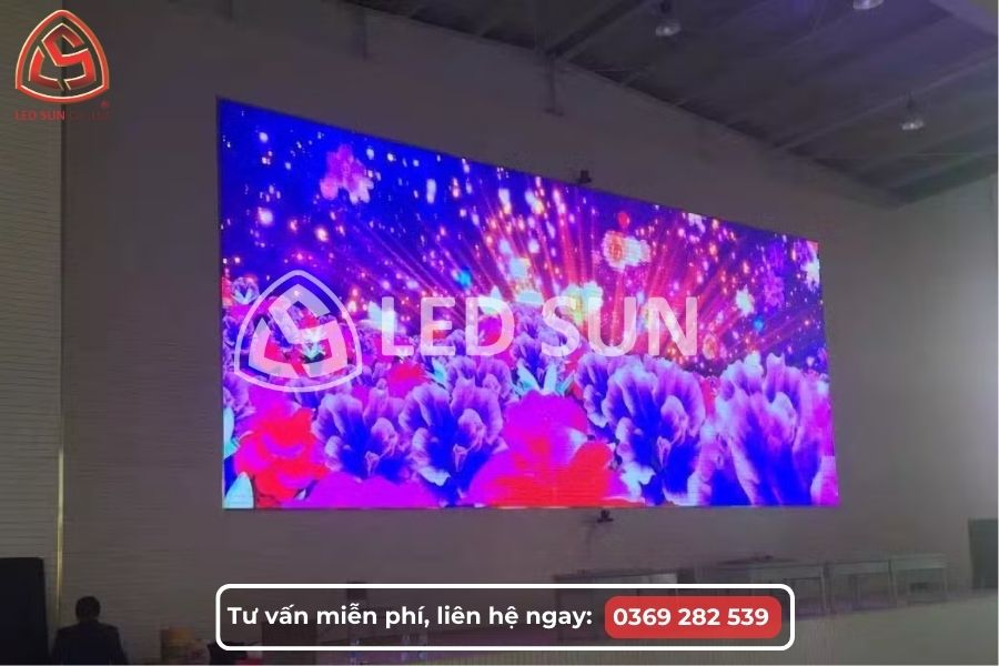 Chất lượng hiển thị hình ảnh sắc nét của màn hình LED P1.53 trong nhà